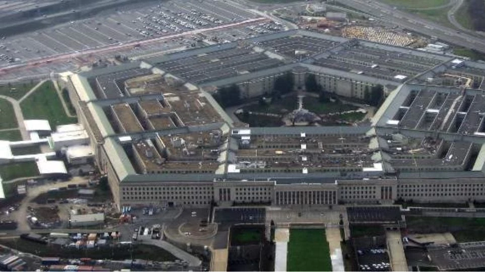 Το Πεκίνο διαψεύδει ότι Κινέζοι στόχευαν με λέιζερ Αμερικανούς πιλότους – «Αυθαίρετες οι κατηγορίες των ΗΠΑ»